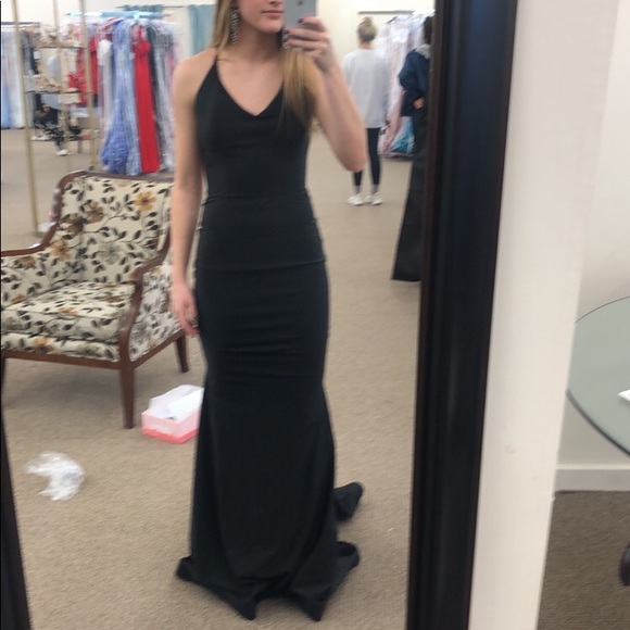 Jessica Angels Formal Gown - Picture 7 of 8